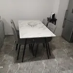 度假居 Kujtim 格勒姆