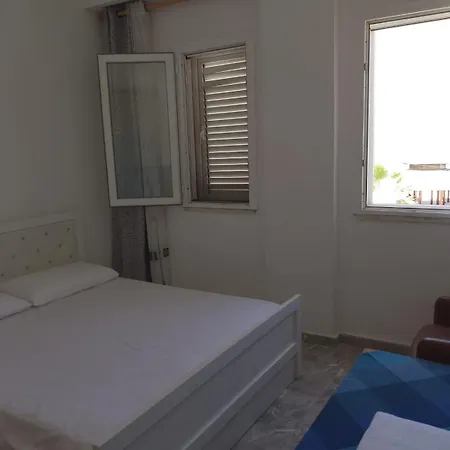 Dom wakacyjny Kujtim *